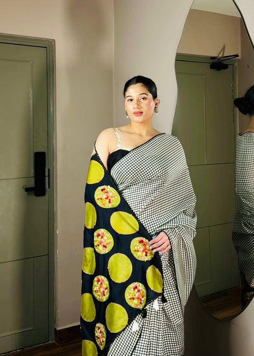 Crepe Hand-Embroidered Sari