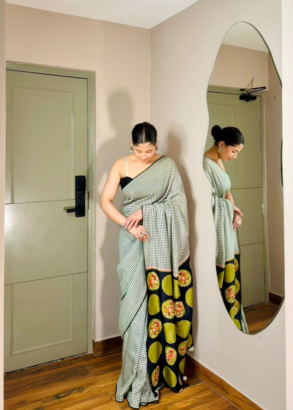 Crepe Hand-Embroidered Sari