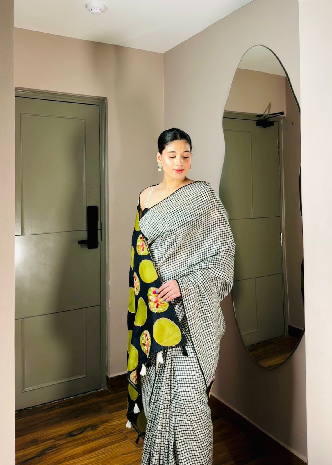 Crepe Hand-Embroidered Sari